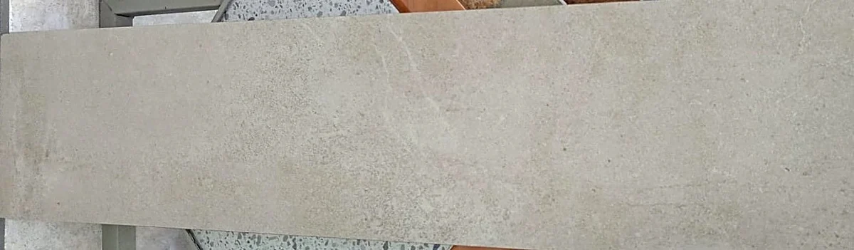 Silver Stone Gray rectificado · 20 × 90 cm